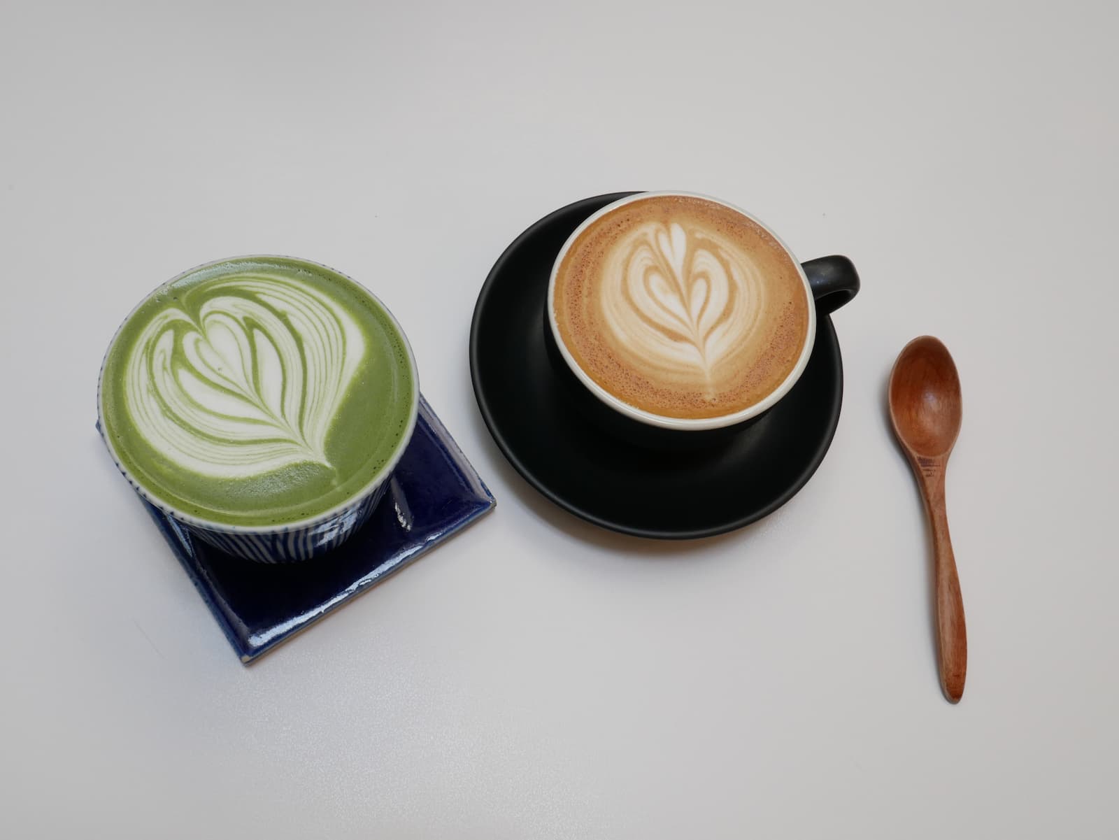 Café y Matcha, beneficios y diferencias